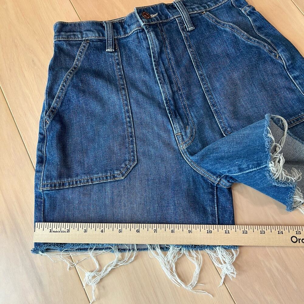 Mother Yhe Patch Rambler Rolled Shorts in Globe Trotter Women’s 26 - Picture 8 of 8
